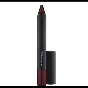 MAC Velvetease Lip Pencil